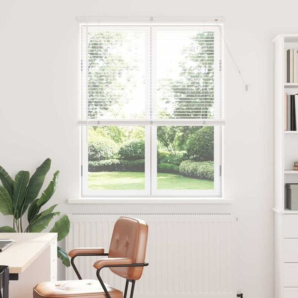 Viser 2 av 17 produktbilde(r)