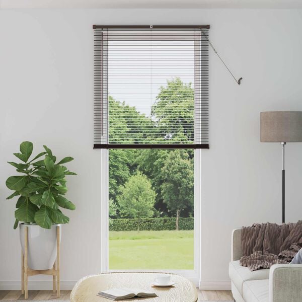 Viser 2 av 15 produktbilde(r)