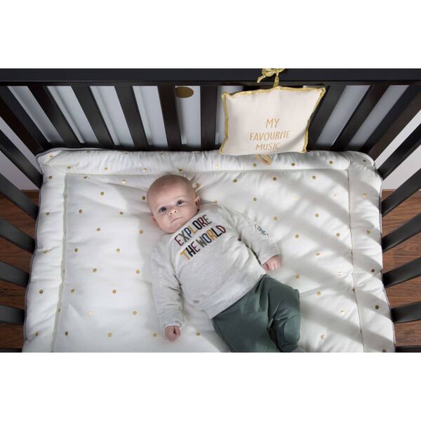 CHILDHOME Lekehagematte 95x75 cm jersey gullprikker