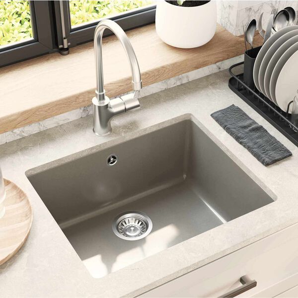 Viser 2 av 13 produktbilde(r)