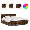 vidaXL Sengestamme med hodegjerde R&oslash;kt eik 200 x 200 cm Konstruert tre