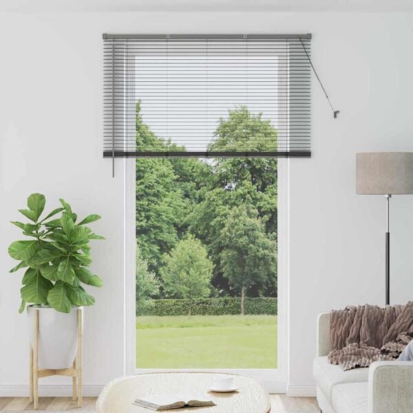 Viser 2 av 17 produktbilde(r)