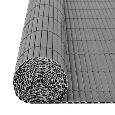 vidaXL Dobbelsidet hagegjerde PVC 90x500 cm grå