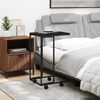 vidaXL Sidebord med hjul svart 40x30x63,5 cm konstruert tre