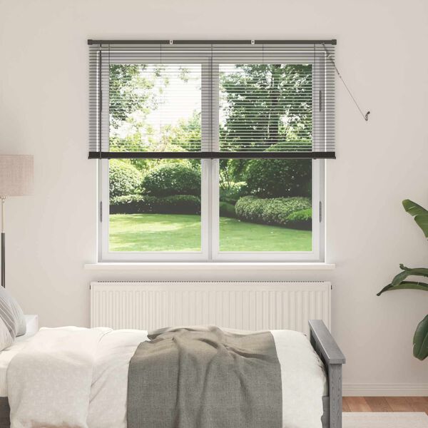 Viser 2 av 15 produktbilde(r)