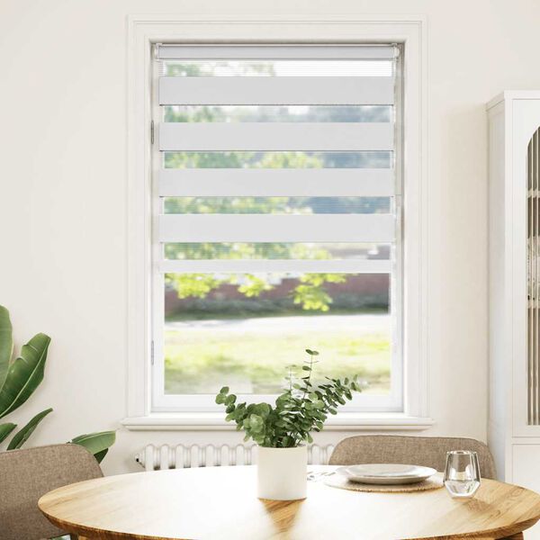 Viser 2 av 16 produktbilde(r)