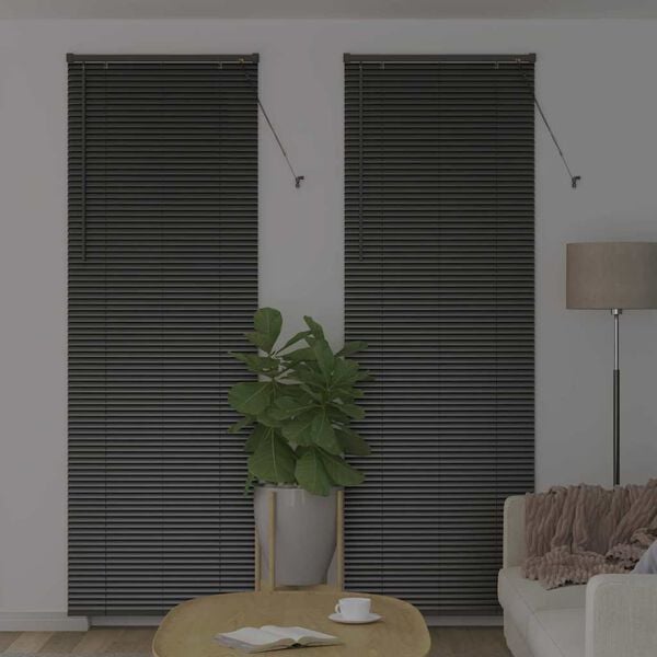 Viser 3 av 16 produktbilde(r)