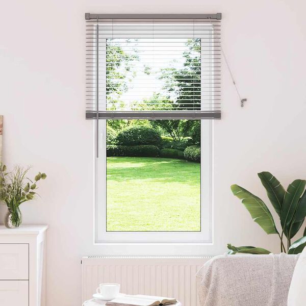 Viser 2 av 16 produktbilde(r)