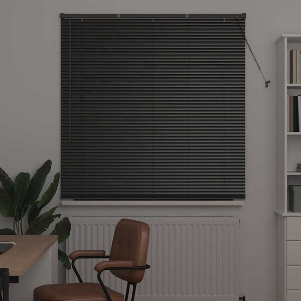 Viser 3 av 17 produktbilde(r)