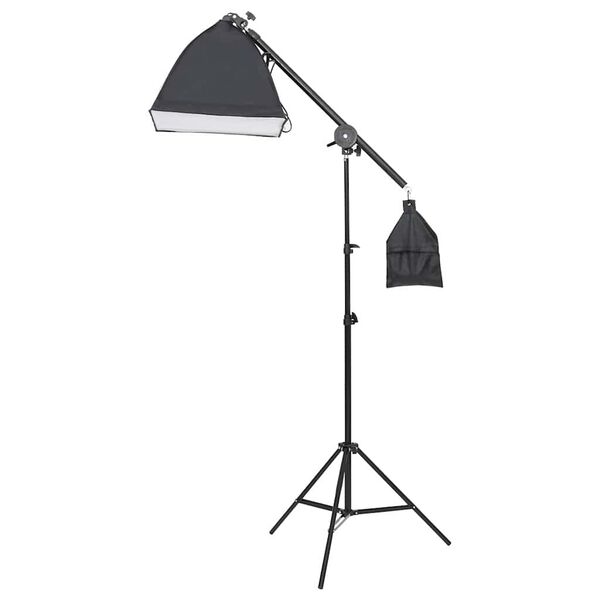 Viser 3 av 20 produktbilde(r)