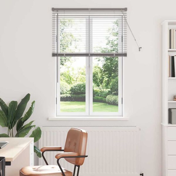 Viser 2 av 17 produktbilde(r)
