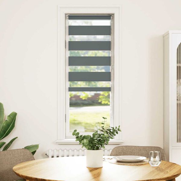 Viser 2 av 16 produktbilde(r)