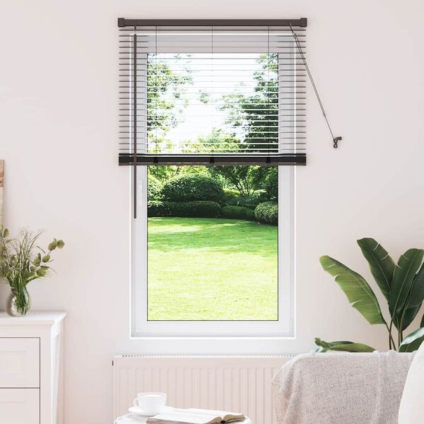 Viser 2 av 16 produktbilde(r)