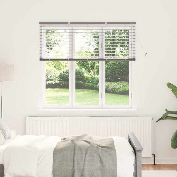 Viser 2 av 17 produktbilde(r)