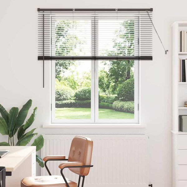Viser 2 av 17 produktbilde(r)