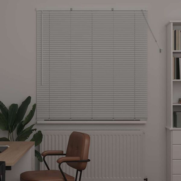 Viser 3 av 17 produktbilde(r)