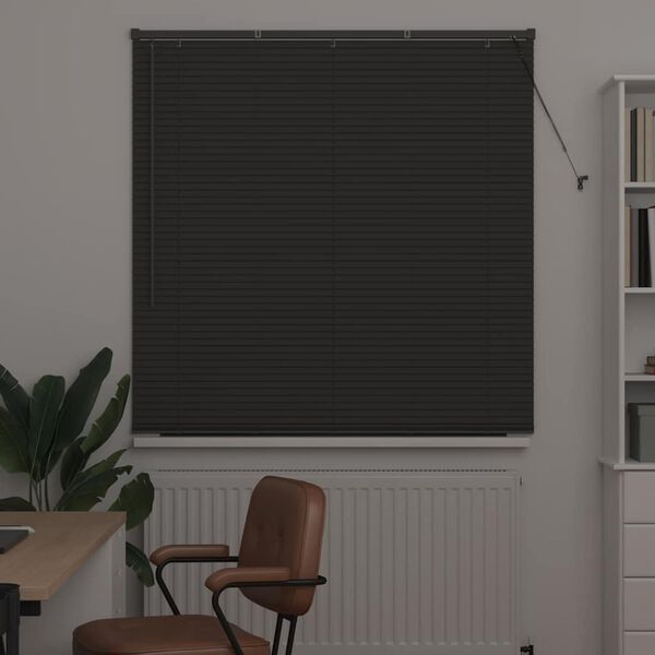 Viser 3 av 17 produktbilde(r)