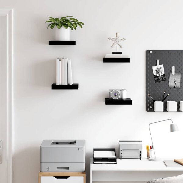 Viser 3 av 15 produktbilde(r)