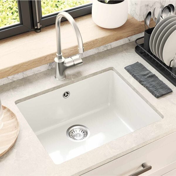 Viser 2 av 13 produktbilde(r)
