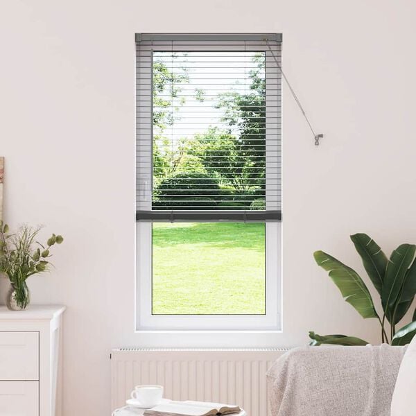 Viser 2 av 16 produktbilde(r)