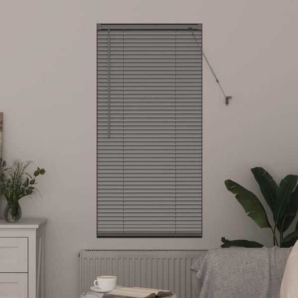 Viser 3 av 16 produktbilde(r)