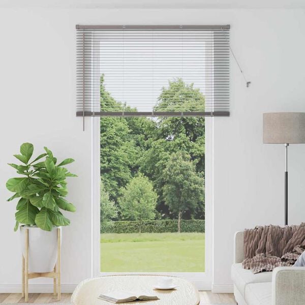 Viser 2 av 17 produktbilde(r)