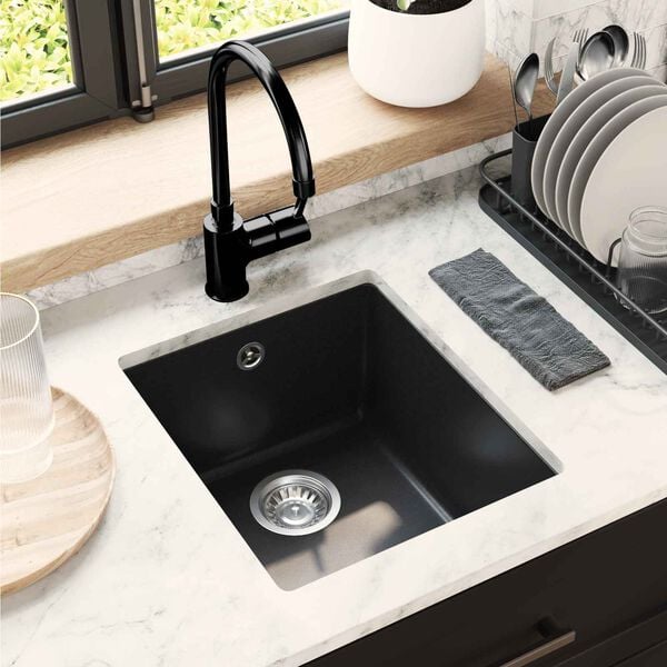 Viser 2 av 16 produktbilde(r)