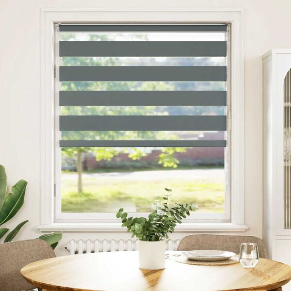 Viser 2 av 16 produktbilde(r)