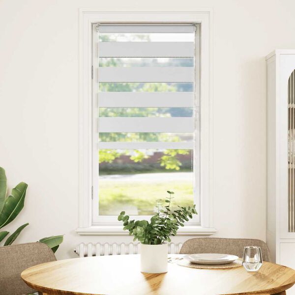 Viser 2 av 16 produktbilde(r)