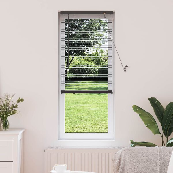 Viser 2 av 14 produktbilde(r)