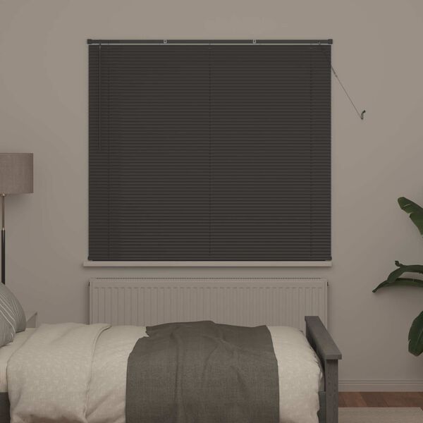Viser 3 av 15 produktbilde(r)
