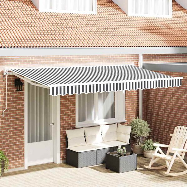 Viser 2 av 13 produktbilde(r)