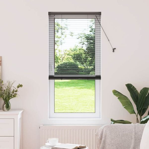 Viser 2 av 16 produktbilde(r)