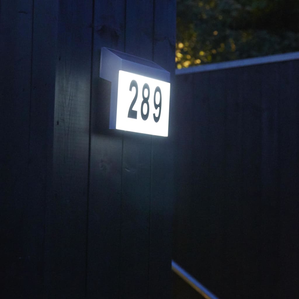 Luxbright Soldrevet LED-vegglampe med husnummer Cornwall hvit 34106