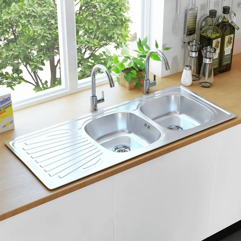 vidaXL Kjøkkenvask med dobbel kum med sil og samler rustfritt stål
